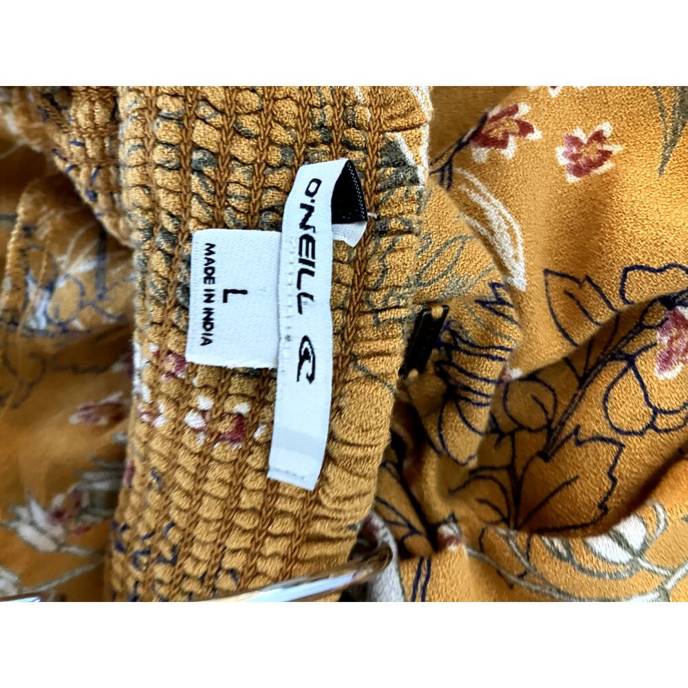 O'NEILL Madison Top Gold Floral Crop Cami Tank Size Large L FEMININE BEACH VACAY - Picture 2 of 6